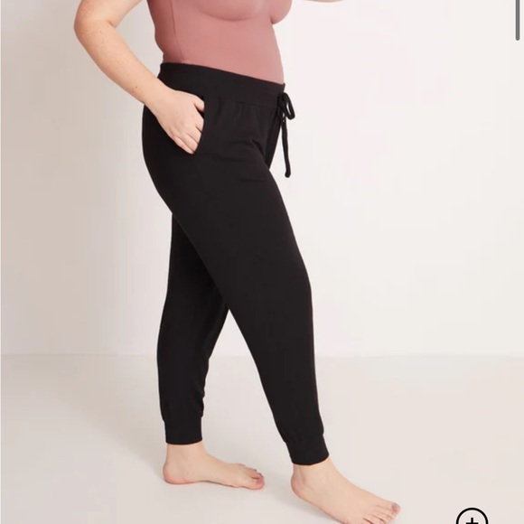 Knix Modal Lounge Pants in Black - Picture 2 of 8